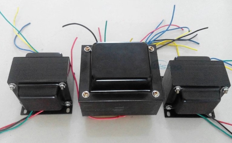Шасси лампового усилителя звука MiBox, модель 7x_UNIVERSAL v (Ш Г В(66)) черный